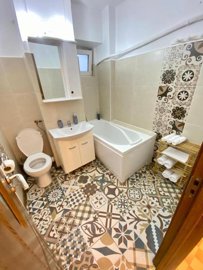 Downtown Apartment Craiova Exterior foto
